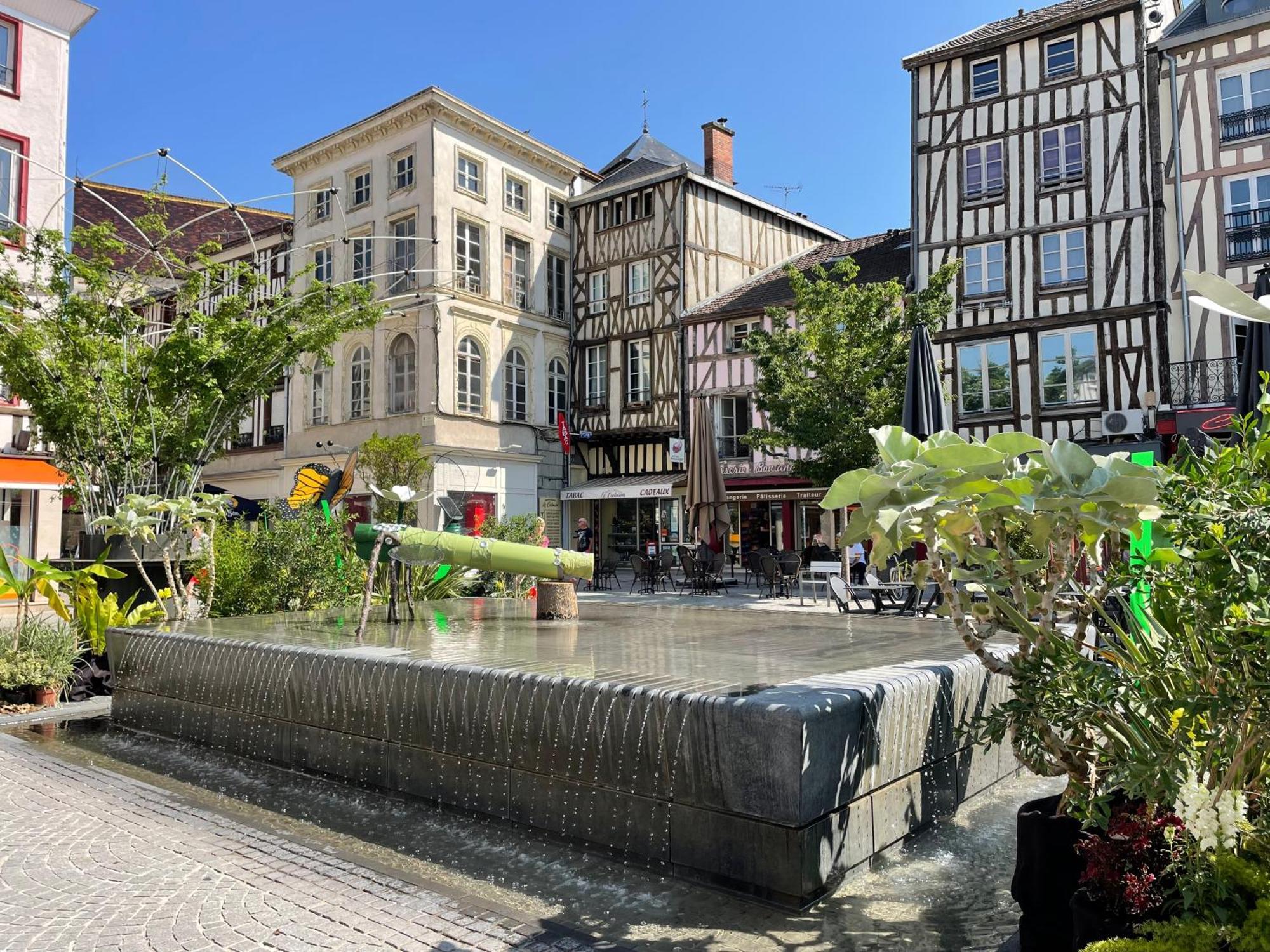 A1 Champagne Loft - 105 M2 6 Personnes - Place De La Republique - Chalons En Champagne Kültér fotó